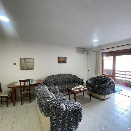 Gega Apartment Shkodra Exterior foto